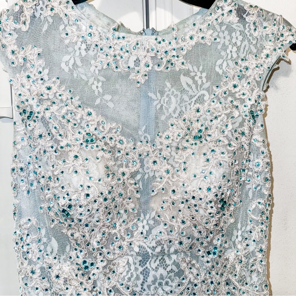 NWT Jovani Prom Dress - Size 2 - JVN by Jovani Gown - Light Blue Flowers - Picture 4 of 9